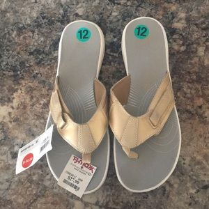 NWT Gold flip flops by Cloudsteppers by Clark’s